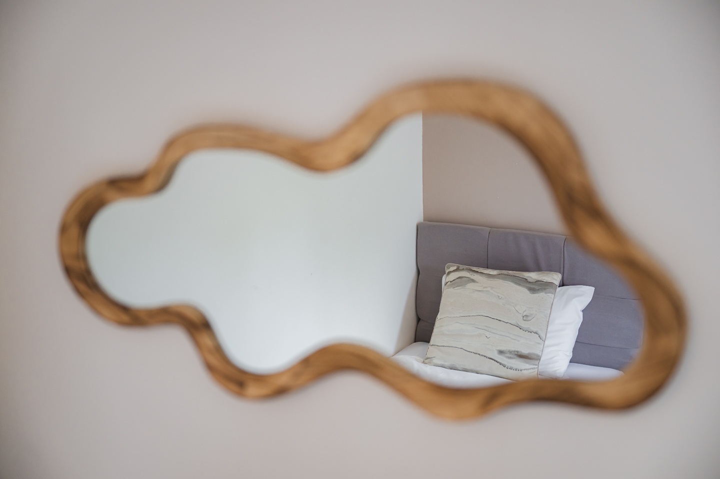 Additional image 60 of 4 Bed Semi-Detached House, Midhurst Close, CB4, N1 7GU