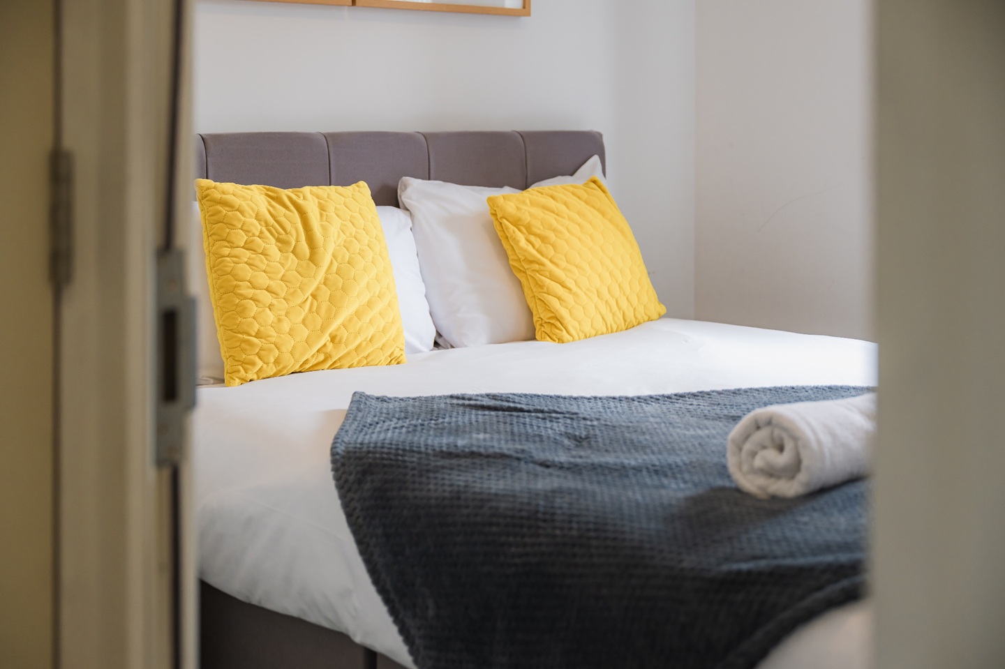 Additional image 74 of 4 Bed Semi-Detached House, Midhurst Close, CB4, N1 7GU