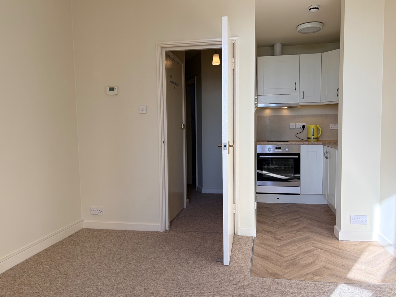 Additional image 4 of 1 Bed Flat, Bedford Square, BN1, N1 7GU