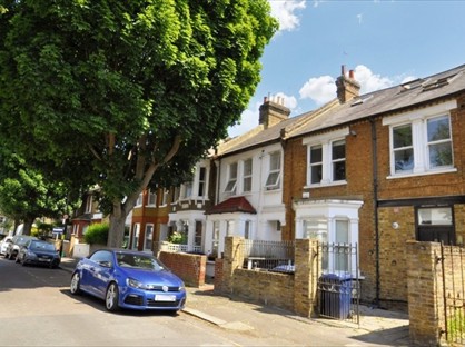 2 Bed Flat, Reynolds Road, W4