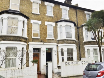 Room in a Shared House, Macfarlane Road, W12