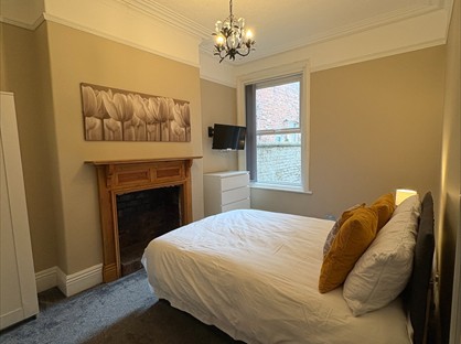 Room in a Shared House, Hartington Street, LA14