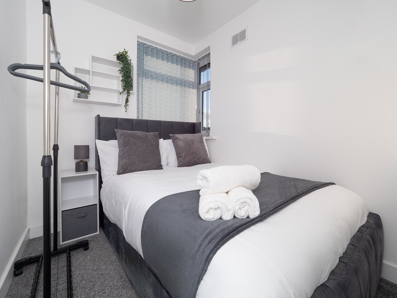 Additional image 71 of 3 Bed End Terrace, Mile Lane, CV3, N1 7GU