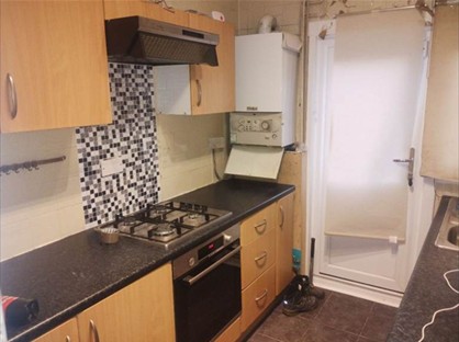 Room in a Shared House, Tomswood Hill, IG6