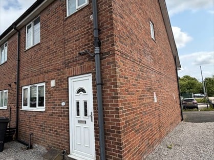 3 Bed Semi-Detached House, Heath Road, S42