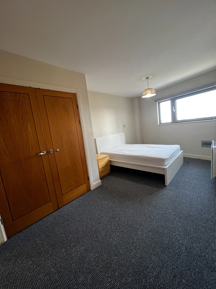 Additional image 4 of 2 Bed Flat, Altolusso, CF10, N1 7GU