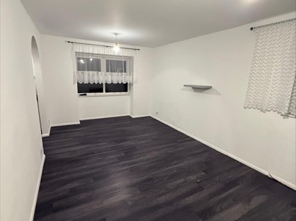 2 Bed Flat, Adeliza Close, IG11