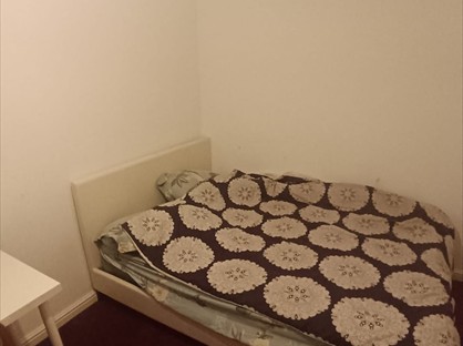 Room in a Shared House, Viola Street, M11