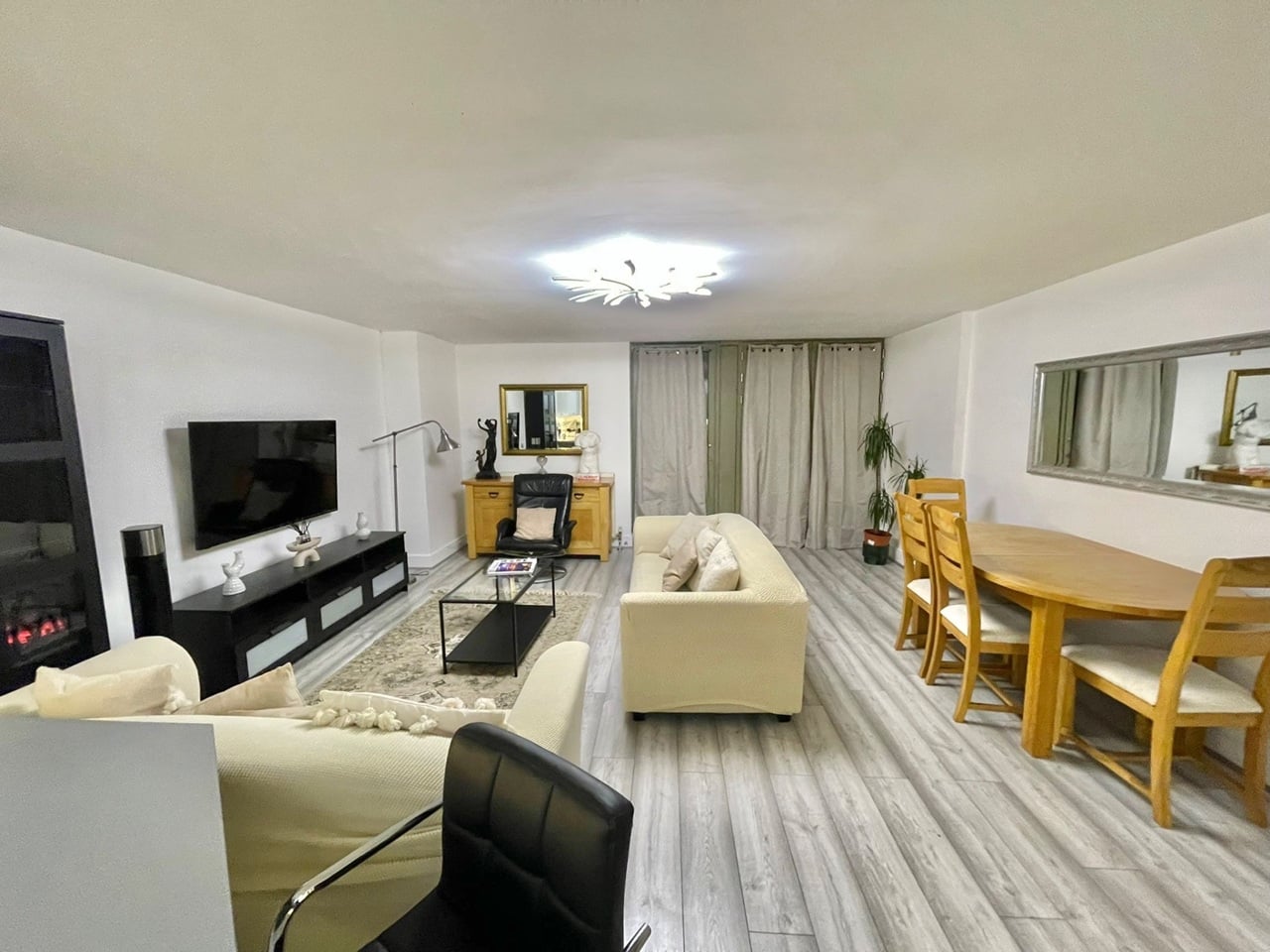 1 Bed Flat, Kensington Garden Squares, W2