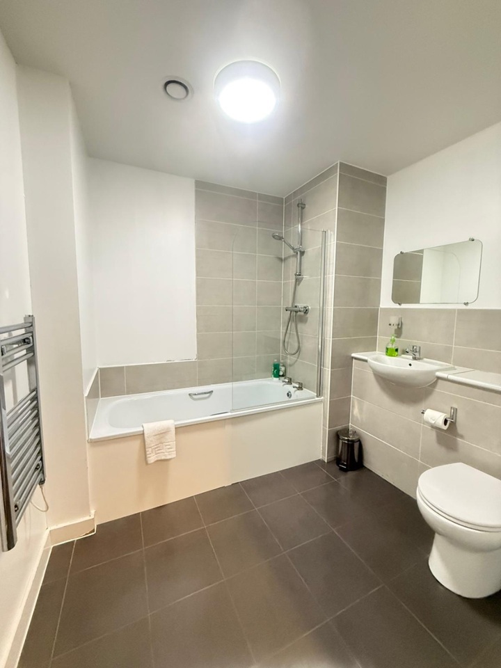 Additional image 7 of 2 Bed Flat, Adelphi St, M3, N1 7GU