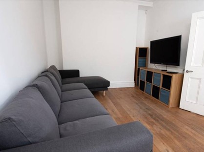 Room in a Shared House, Leeds, LS3