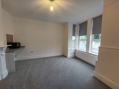 Room in a Shared House, Wendover Road, HP21