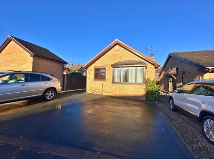 2 Bed Bungalow, Bransdale Avenue, LS20