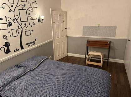 Bedsit, Dudley Road, DY6