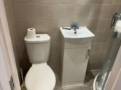 Studio Flat, Collingwood Road, SM1