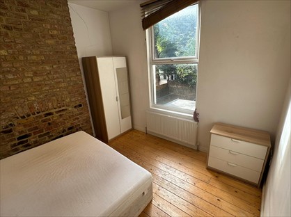 Room in a Shared House, Lydford Road, W9