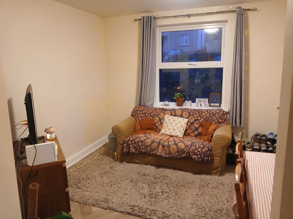 Penryn - Room in a Shared House, Western Place, TR10 - To Rent Now for ...