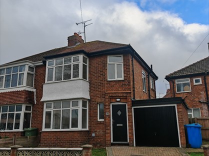 3 Bed Semi-Detached House, St. Alban Road, YO16