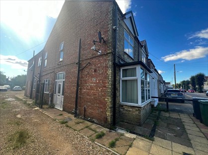 Bedsit, Taverners Road, PE1