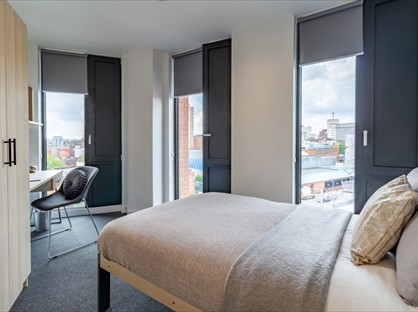 Room in a Shared Flat, Straits Village, NG1