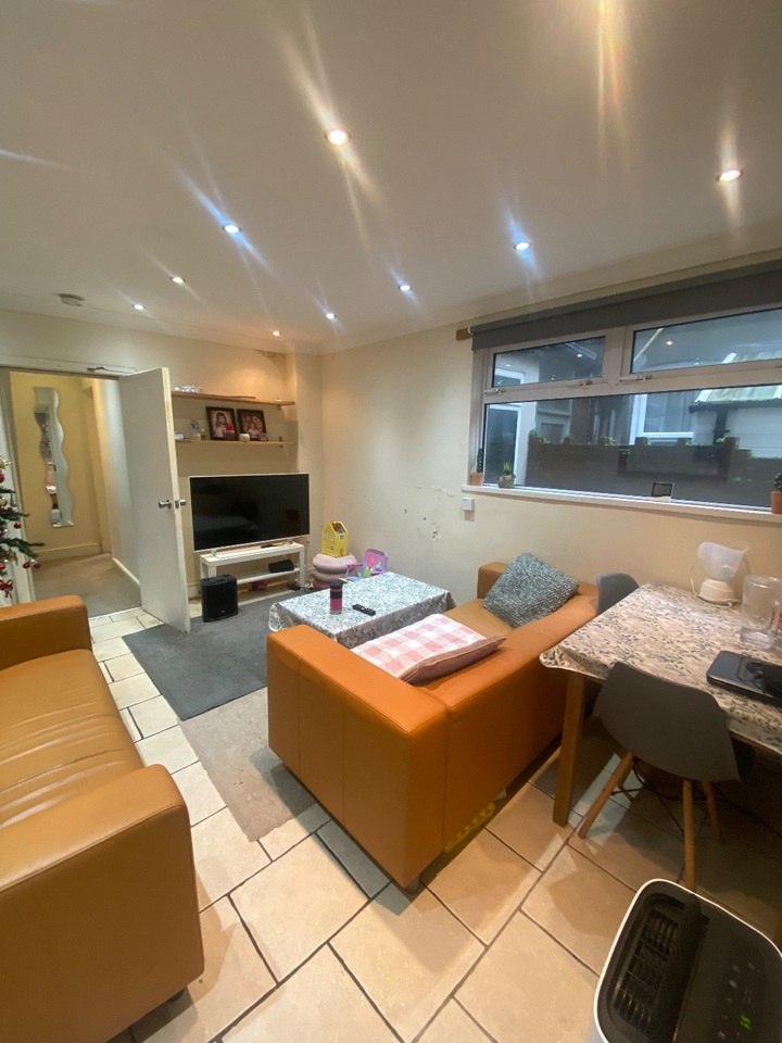 Additional image 2 of 2 Bed Flat, North Road, CF14, N1 7GU