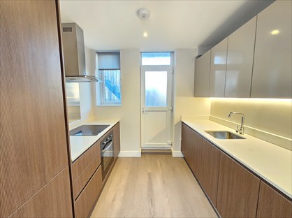 1 Bed Flat, Ashfield Parade, N14