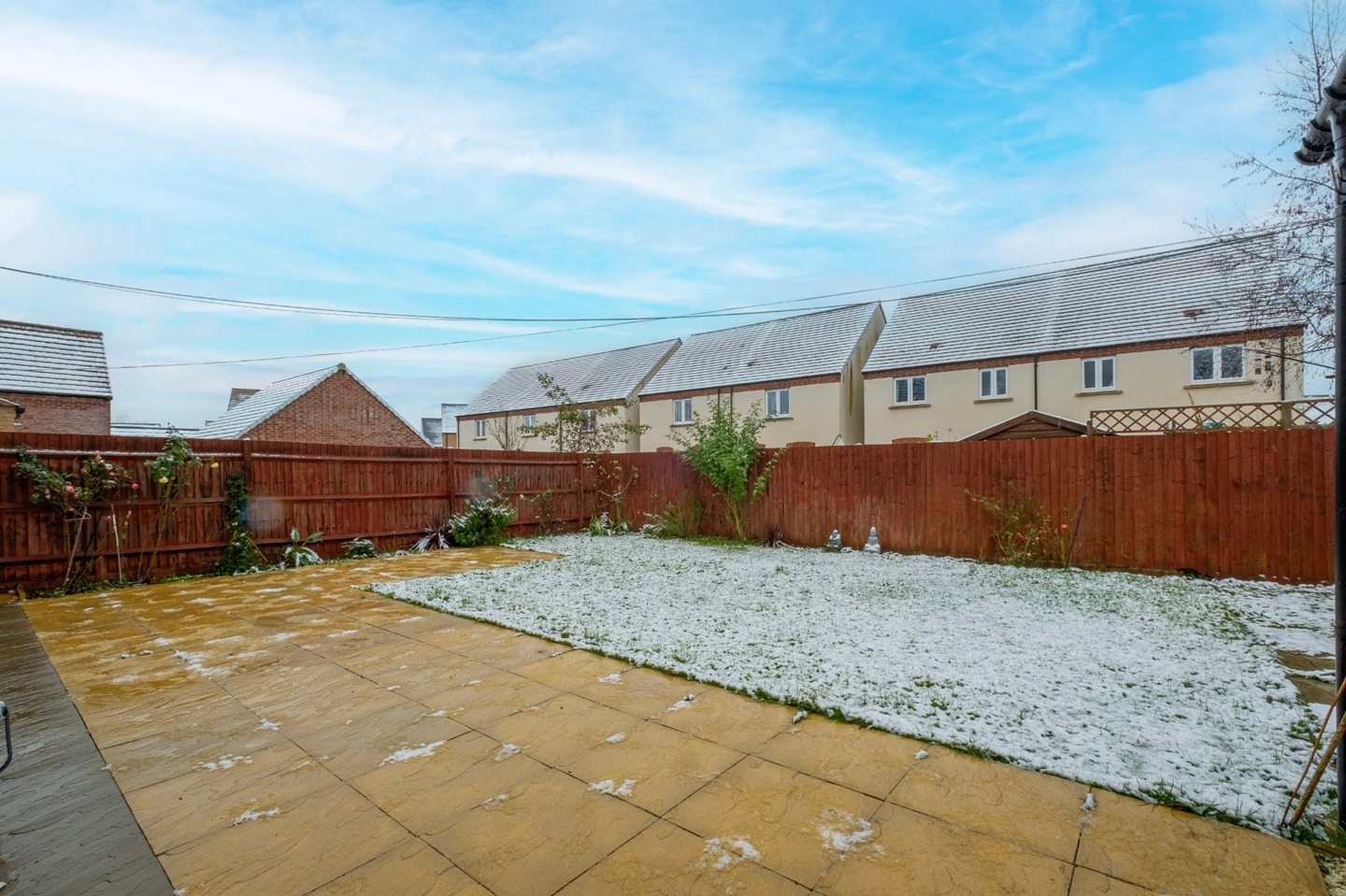 Additional image 4 of 6 Bed Semi-Detached House, Redcar Road, OX26, N1 7GU