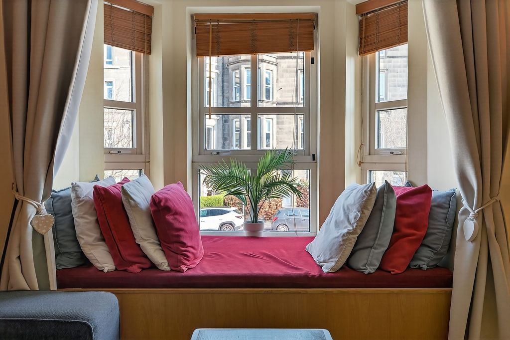 Additional image 7 of 2 Bed Flat, Mcdonald Road, EH7, N1 7GU