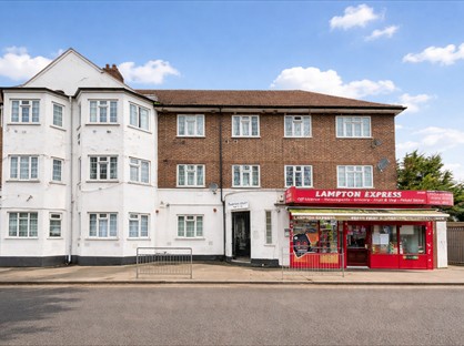 2 Bed Flat, Lampton Road, TW3