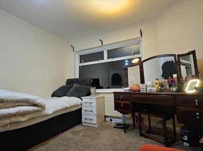 Room in a Shared House, Chapman Road Area, CR0