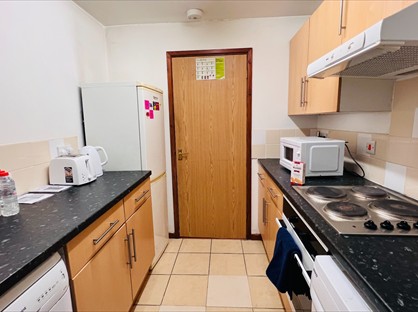 2 Bed Flat, Abbey Street, NG7