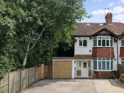 Studio Flat, Colnbrook By Pass, UB7