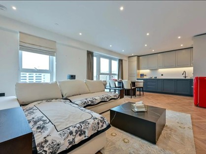 1 Bed Flat, Tryon House, KT1