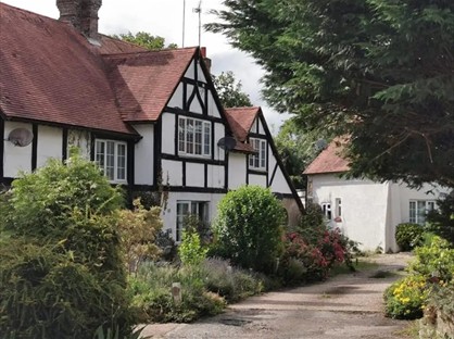 2 Bed Flat, Dunnings Road, RH19