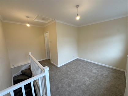 1 Bed Terraced House, Bower Lane, ME16