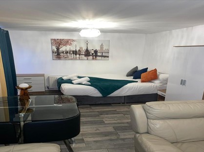 Room in a Shared Flat, Ermine Side, EN1