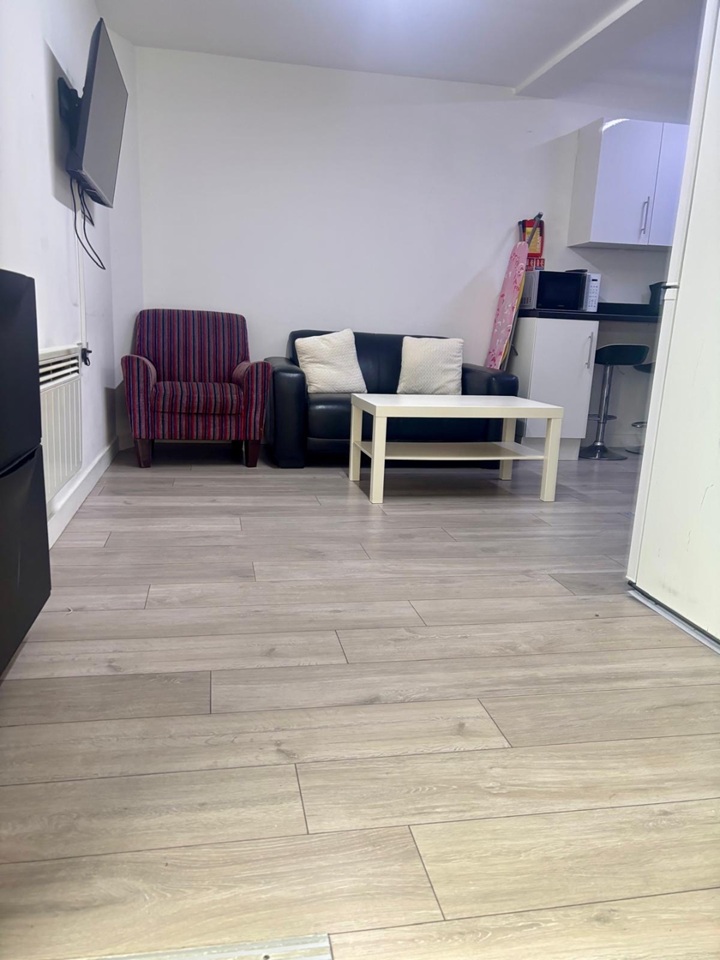 Additional image 2 of Room in a Shared Flat, Abbeydale Road, S7, N1 7GU