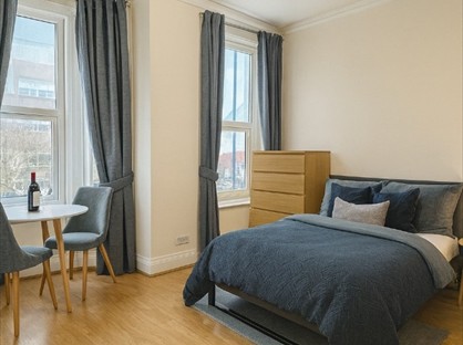 Room in a Shared House, Scrubs Lane, NW10