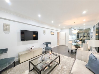 2 Bed Flat, Chesterfield House, W1K