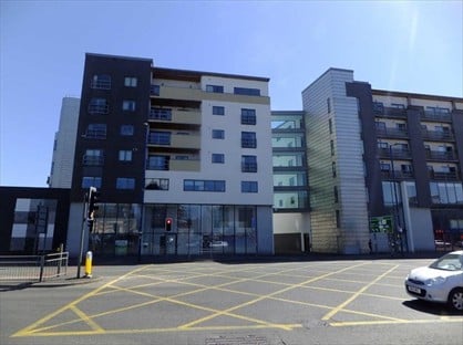 2 Bed Flat, Oldham Road, M4