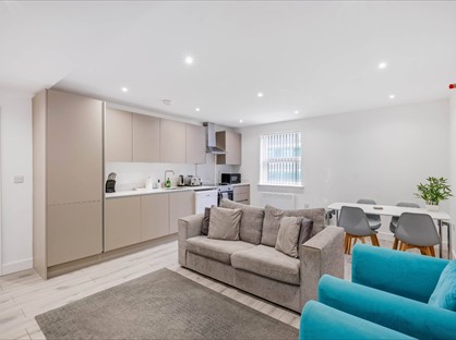 1 Bed Flat, Aspen Court, GU15