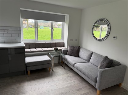 1 Bed Flat, Chedworth Drive, DE24