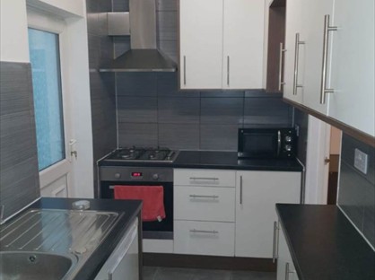 Studio Flat, Clare Road, TW19