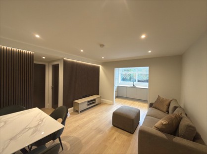 2 Bed Flat, Orchid Grange, N14