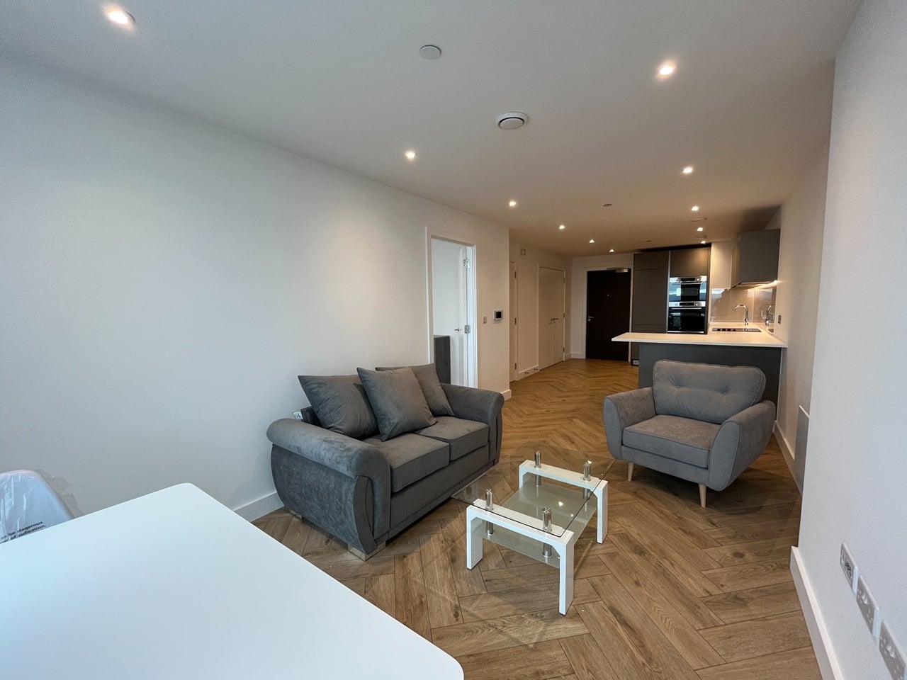 1 Bed Flat, Port Street, M1, N1 7GU