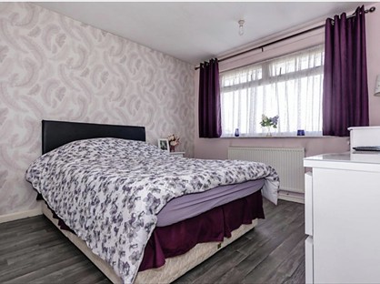 Room in a Shared House, Links Crescent, B68