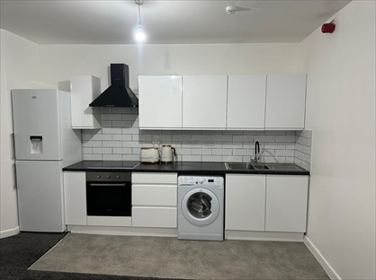 1 Bed Flat, Ferry Road, CF11