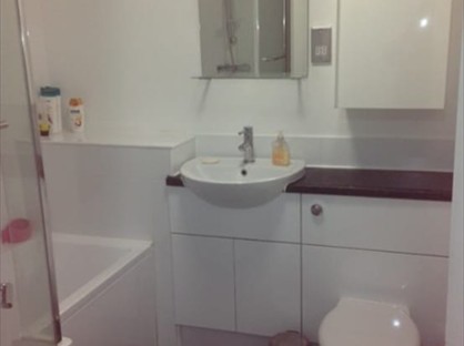 Room in a Shared House, Babington Road, NW4