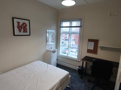 Room in a Shared Flat, Warwick Row, CV1