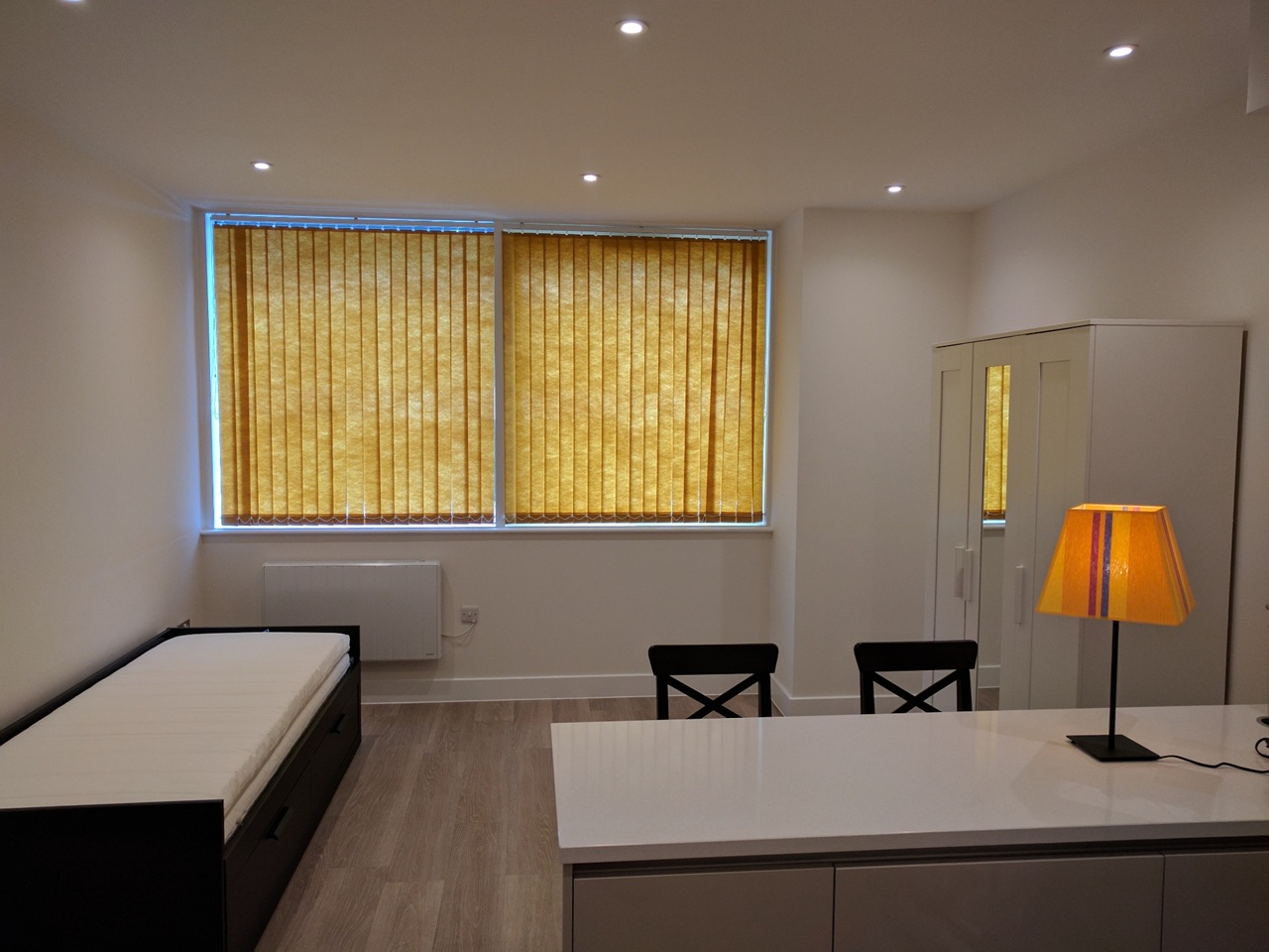 Studio Flat, Kings Reach, RG1, N1 7GU